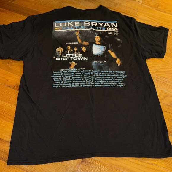 2016 Luke Bryan tour Kill The Lights Country Music T Shirt Black Short Sleeve - Picture 2 of 5